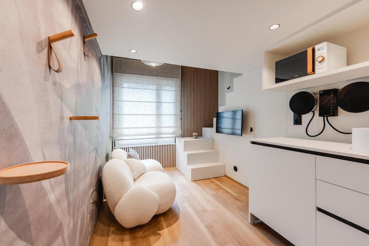 La Petite Suite - T1 en duplex en plein centre ville Annecy Extérieur photo